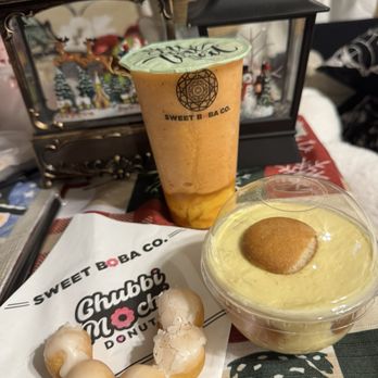 Sweet Boba - Mochi Donut, Banana Pudding and Tamarindo Drink - Coffee & Tea Near Me - Glendora, California Sweet Boba - Mochi Donut, Banana Pudding and Tamarindo Drink - Coffee & Tea Near Me - Glendora, California