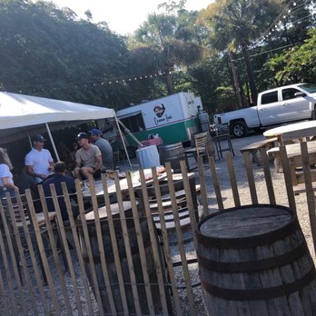 Chicken Fats - Chicken Fats food truck at Low Tide Brewing - Food Trucks Near Me - Johns Island, South Carolina