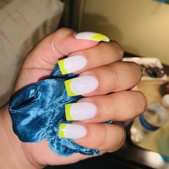 Nails Allure - Shape clean , tips clean , everything looking on point #andyswork #oneweekold - Nail Salons Near Me - Rockville, Maryland