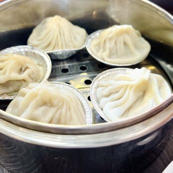 Kingdom Dim Sum - **Pork Xiao Long Bao (5) **With Peanut Oil - Dim Sum Near Me - Los Angeles, California Kingdom Dim Sum - **Pork Xiao Long Bao (5) **With Peanut Oil - Dim Sum Near Me - Los Angeles, California