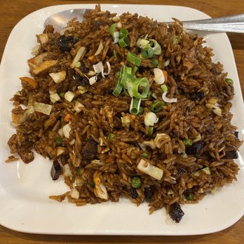 Au Bourgeon D'or 椿记小馆 - Pork fried rice - Chinese Near Me - Paris Au Bourgeon D'or 椿记小馆 - Pork fried rice - Chinese Near Me - Paris