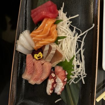 Umi Sushi & Oyster Bar - Sashimi platter - Asian Fusion Near Me - Temecula, California Umi Sushi & Oyster Bar - Sashimi platter - Asian Fusion Near Me - Temecula, California