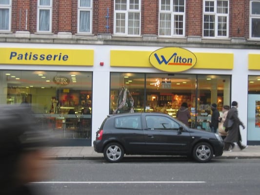 Wilton Patisserie by null