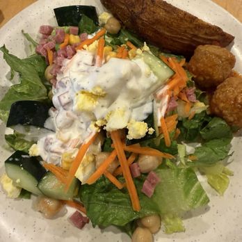 Sizzler - Salad bar! Delicious toppings! - Steakhouses Near Me - Los Alamitos, California
