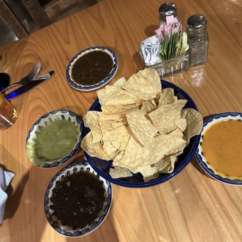 La Fogata Mexican Cuisine - Best selection of hot sauces - Mexican Near Me - San Antonio, Texas La Fogata Mexican Cuisine - Best selection of hot sauces - Mexican Near Me - San Antonio, Texas