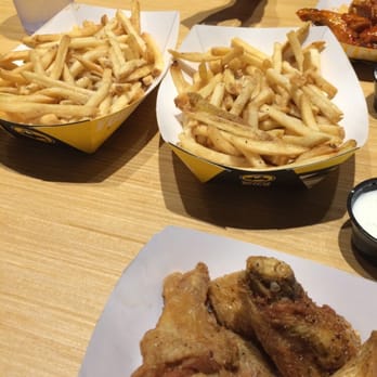 Buffalo Wild Wings - Lemon pepper wings and salt and vinegar fries are fire ! Definitely my favorite ! - Sports Bars Near Me - Riverside, California