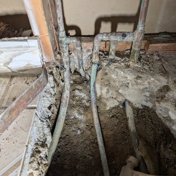 DH Plumbing & Rooter - Expose leaking pipes on hot side. - Plumbing Near Me DH Plumbing & Rooter - Expose leaking pipes on hot side. - Plumbing Near Me
