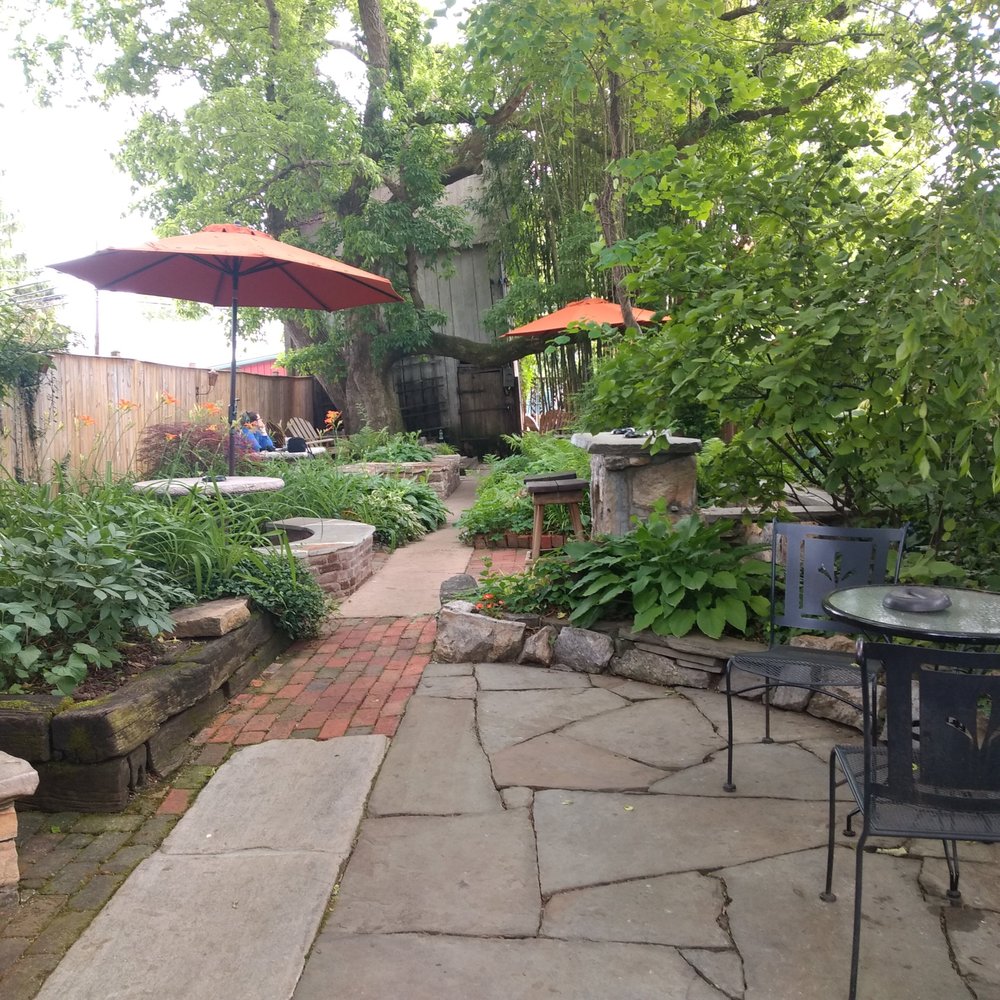 Mecklenburg Inn - The patio - Bars Near Me - Shepherdstown, West Virginia