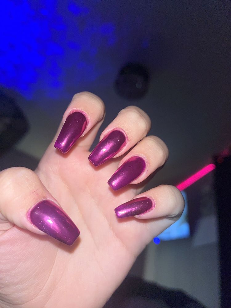 HOLLY’S NAILS Updated August 2024 28 Photos & 36 Reviews 804 E