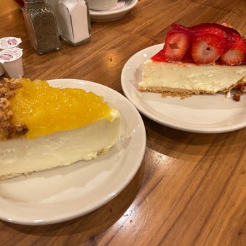 Junior's Restaurant - Bakeries Near Me - Brooklyn, New York Junior's Restaurant - Bakeries Near Me - Brooklyn, New York