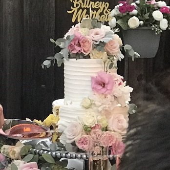 Splurge Catering - Wedding cake - Caterers Near Me - Oakland, California