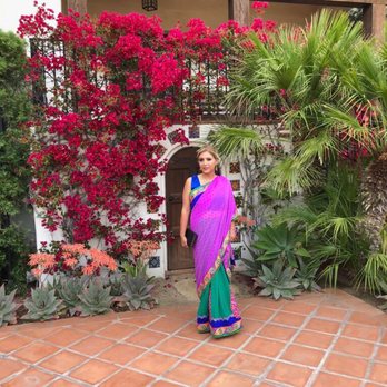 Vallabh Imports - At the wedding - Women's Clothing Near Me - Winnetka, California Vallabh Imports - At the wedding - Women's Clothing Near Me - Winnetka, California