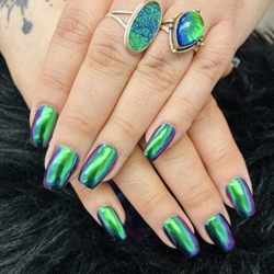 Sky Nails - Chrom make your nails always look nice