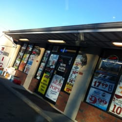 Mom & Pop's Discount Liquors