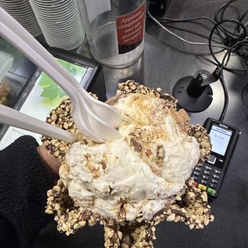 Cold Stone Creamery - Ice Cream & Frozen Yogurt Near Me - Buena Park, California Cold Stone Creamery - Ice Cream & Frozen Yogurt Near Me - Buena Park, California