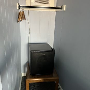 Tallwood Motel - Ac doesn't work right - Hotels Near Me - Wells, Maine Tallwood Motel - Ac doesn't work right - Hotels Near Me - Wells, Maine