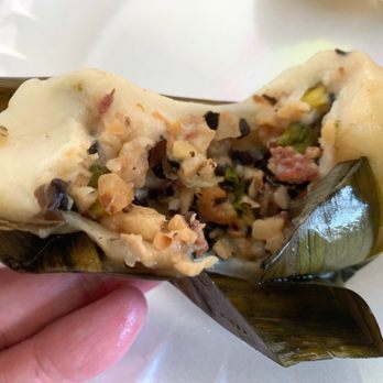 Dimsum Village - Inside the steamed savory glutinous dumplings (yip jai) - Dim Sum Near Me - Honolulu, Hawaii