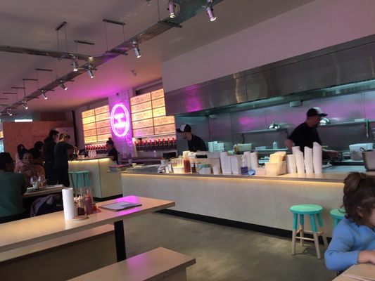 BEER + BURGER by null