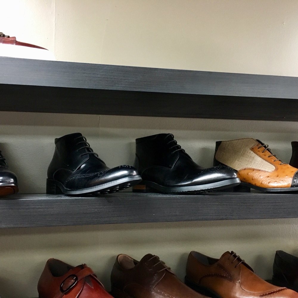 The Gentlemen's Closet - Men's Clothing Near Me - Capitol Heights, Maryland The Gentlemen's Closet - Men's Clothing Near Me - Capitol Heights, Maryland