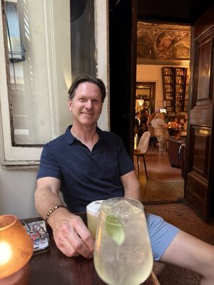 Les Rouges Cucina & Cocktails by null