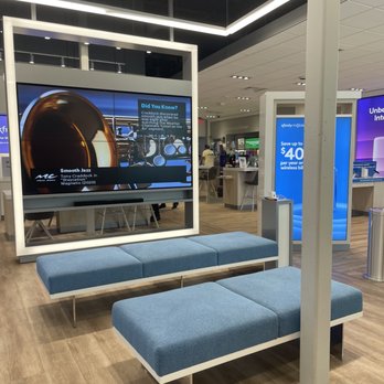 Xfinity a Comcast store - Internet Service Providers Near Me - Boca Raton, Florida