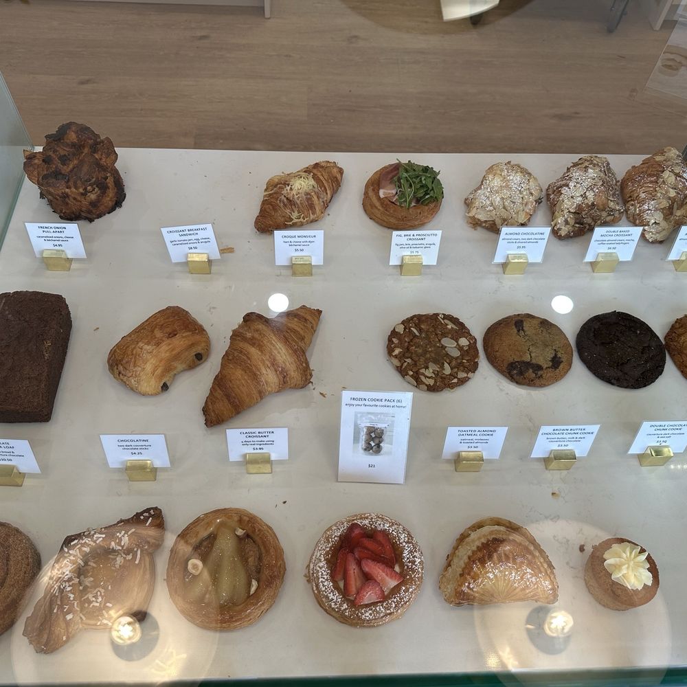 Pourquoi Pas - Bakeries Near Me - Coquitlam, British Columbia