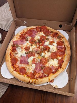 550 Pizzeria by null