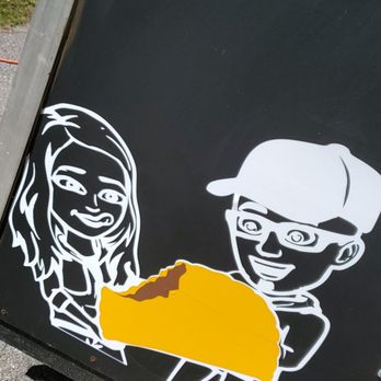 El Puerto de las Empanadas - Owners Bitmoji - Food Trucks Near Me El Puerto de las Empanadas - Owners Bitmoji - Food Trucks Near Me