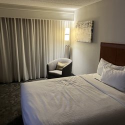Courtyard by Marriott Anniston Oxford
