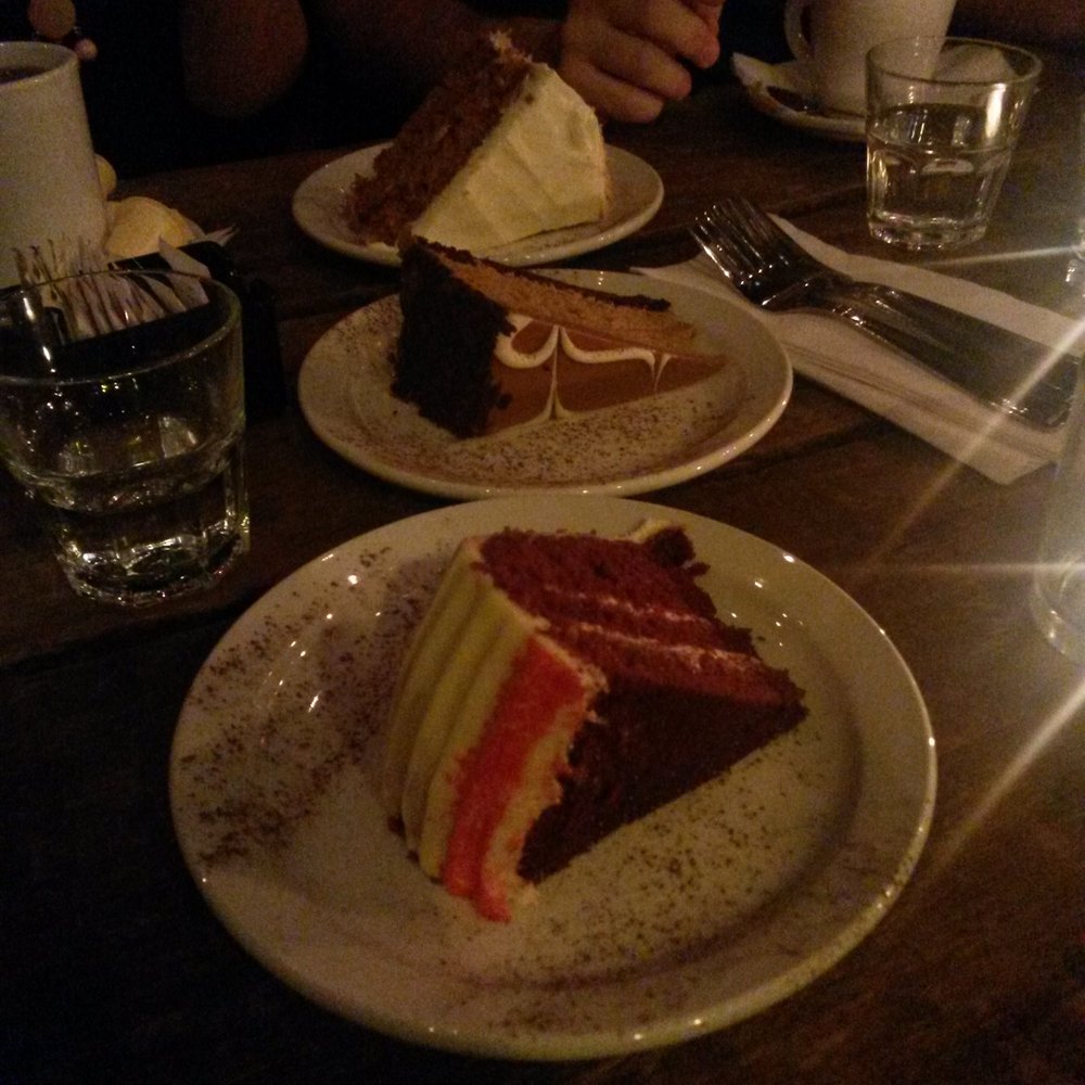 7 West Cafe - Red velvet..dulce de leche..banana cake - Italian Near Me - Toronto, Ontario