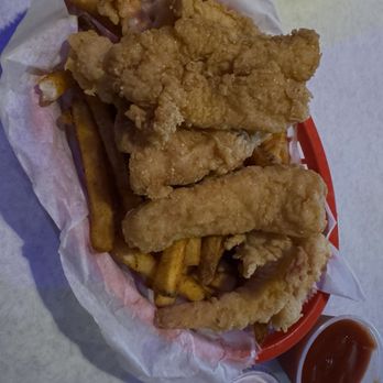 Juicy Crawfish & Seafood - Fish & Shrimp Combo - Cajun/Creole Near Me - College Station, Texas