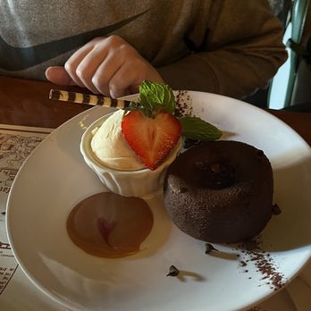 The Bull Run Restaurant - Molten lava cake - American Near Me - Shirley, Massachusetts The Bull Run Restaurant - Molten lava cake - American Near Me - Shirley, Massachusetts