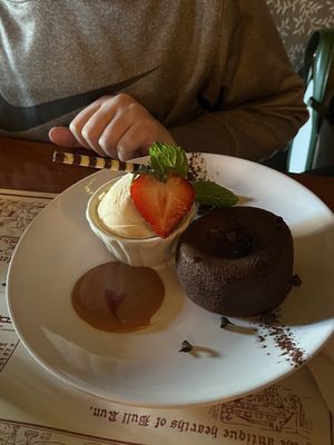 Bull Run Restaurant by null