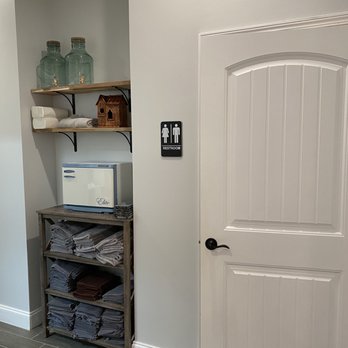 Omega Nail Boutique - Area to bathroom - Nail Salons Near Me - Birmingham, Alabama Omega Nail Boutique - Area to bathroom - Nail Salons Near Me - Birmingham, Alabama