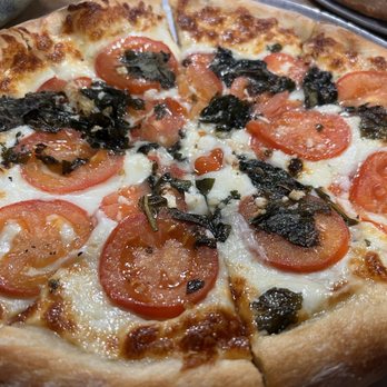 Romas Pizzeria - Margherita - Pizza Near Me - Sacramento, California Romas Pizzeria - Margherita - Pizza Near Me - Sacramento, California