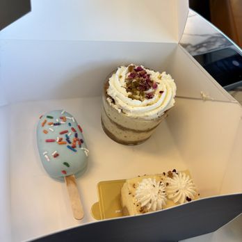 Sweet Reserve - Birthday Cakesicle, gulab jamun cheesecake, pistachio cheesecake - Bakeries Near Me - Lombard, Illinois Sweet Reserve - Birthday Cakesicle, gulab jamun cheesecake, pistachio cheesecake - Bakeries Near Me - Lombard, Illinois