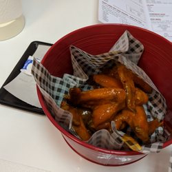 Oxley's Kitchen - Wings