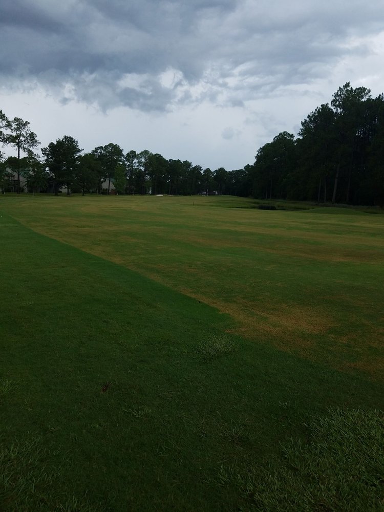 HICKORY HILLS COUNTRY CLUB Updated October 2024 900 Hickory Hill Dr