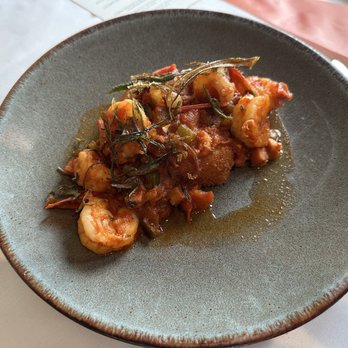 Brennan's - New Orleans shrimp and grits - Cajun/Creole Near Me - New Orleans, Louisiana Brennan's - New Orleans shrimp and grits - Cajun/Creole Near Me - New Orleans, Louisiana