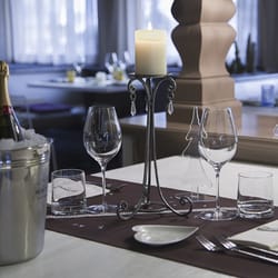 Della Villa - Spumante - Della Villa Restaurant
