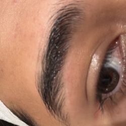 Raanya Eyebrow Threading + Henna Tattoo - Excellent service even better eyebrows