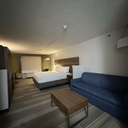 Holiday Inn Express & Suites Lexington Dtwn Area-Keeneland