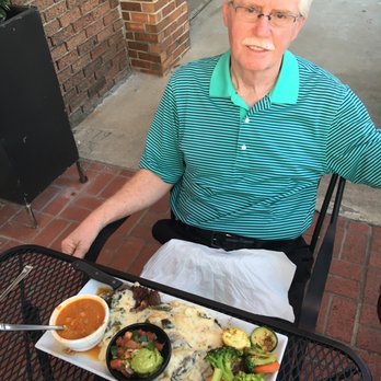 Barrocos Latin Cuisine - Beautiful outdoor patio - Latin American Near Me - Rowlett, Texas