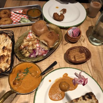 Bhai's Indian Canteen - Malai kofta and naan - Vegetarian Near Me - Richmond Hill, Ontario Bhai's Indian Canteen - Malai kofta and naan - Vegetarian Near Me - Richmond Hill, Ontario