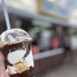 Cup & Cone