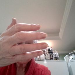 11 (shutdown) weeks later I finally HAD to trim them down but that polish is still the Linda original.
