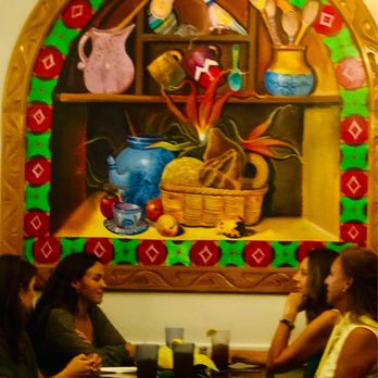 Panchos Mexican Restaurant - Lovely mural - Mexican Near Me - El Cajon, California Panchos Mexican Restaurant - Lovely mural - Mexican Near Me - El Cajon, California