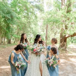 Lou's Florist - Tuscany style wedding bridal bouquet