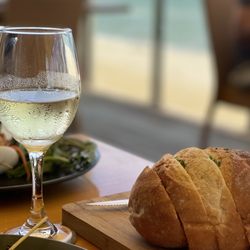 Waves on the Beach Restaurant - Nice wine