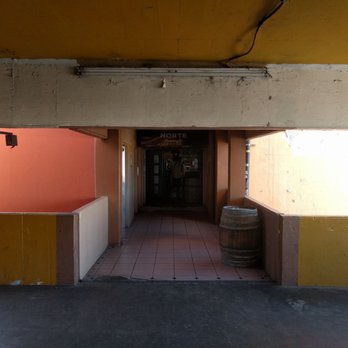 Norte Brewing Co. - Front door - Beer Bar Near Me - Tijuana, BCN Norte Brewing Co. - Front door - Beer Bar Near Me - Tijuana, BCN